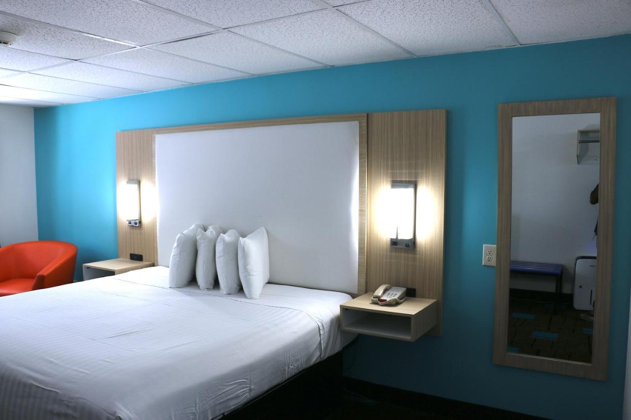 Howard Johnson By Wyndham West Yarmouth Cape Cod Dış mekan fotoğraf
