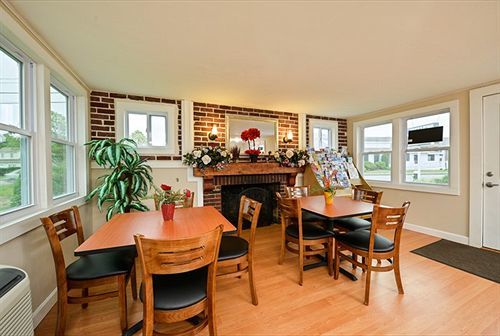 Howard Johnson By Wyndham West Yarmouth Cape Cod Dış mekan fotoğraf