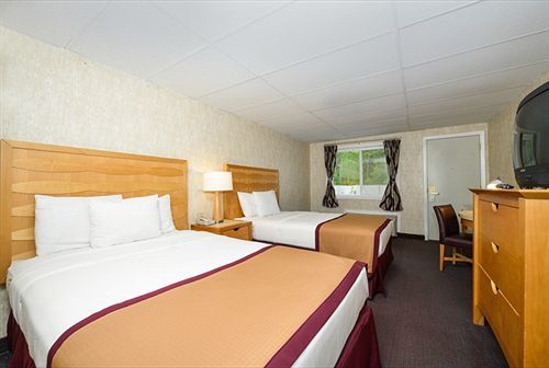 Howard Johnson By Wyndham West Yarmouth Cape Cod Dış mekan fotoğraf