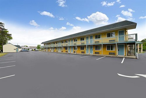 Howard Johnson By Wyndham West Yarmouth Cape Cod Dış mekan fotoğraf